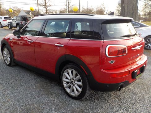 Used 2019 MINI Cooper Clubman w/ Storage Package image 3