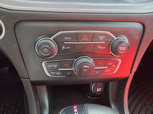 Certified 2023 Dodge Charger SXT RWD image 25