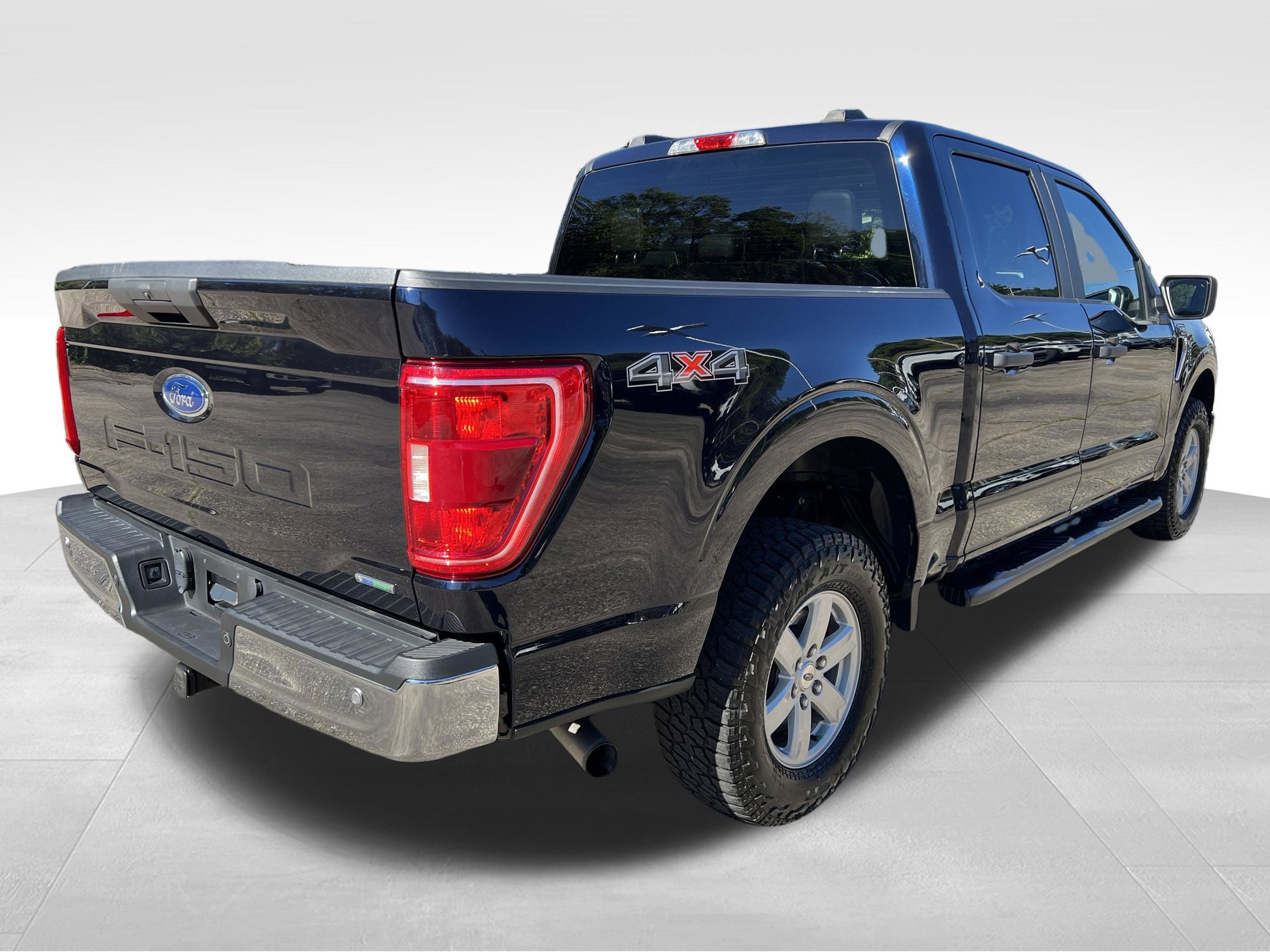 Used 2021 Ford F150 XLT AWD/4WD image 7