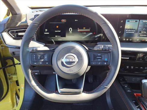 New 2026 Nissan Kicks SR w/ Cold Weather Package image 12