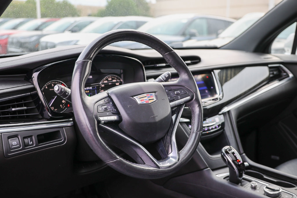 Used 2020 Cadillac XT6 Premium Luxury FWD image 33