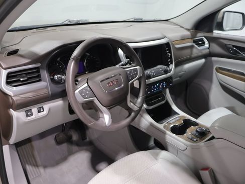 Used 2023 GMC Acadia SLE w/ Driver Convenience Package AWD/4WD image 15