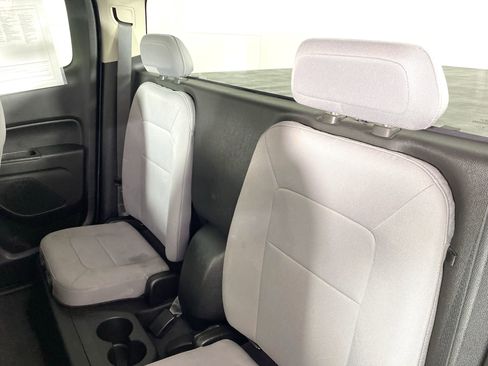 Used 2019 Chevrolet Colorado W/T w/ WT Convenience Package image 27