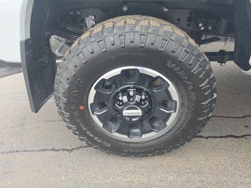 New 2026 Ford F250 XLT w/ XLT Premium Package AWD/4WD image 9