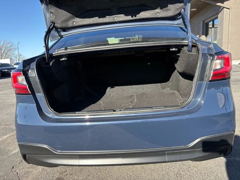 Used 2023 Subaru Legacy Premium image 9