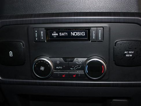 Used 2022 Ford Expedition Max Platinum AWD/4WD image 37