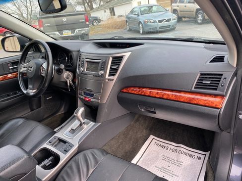 Used 2012 Subaru Outback 2.5i Limited image 30