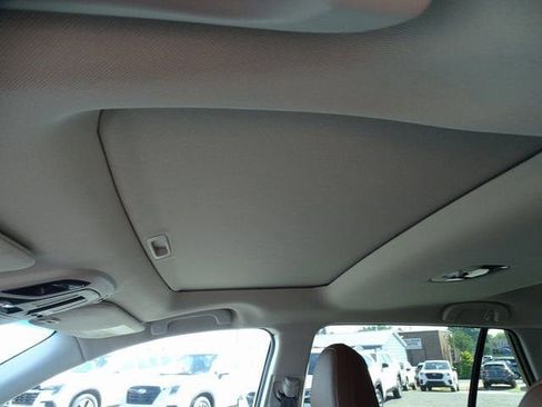 Certified 2022 Subaru Outback Touring image 19