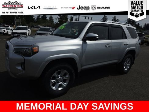 Used 2018 Toyota 4Runner SR5 Premium AWD/4WD image 1