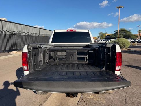 Used 2017 RAM 2500 Tradesman w/ Chrome Appearance Group image 15