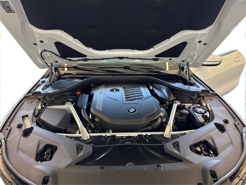 New 2026 BMW 840i Coupe w/ Driving Assistance Package image 11