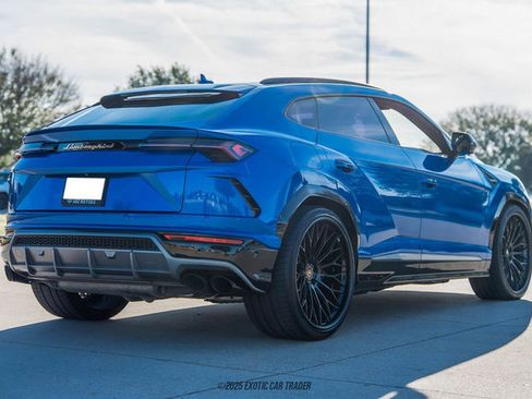 Used 2019 Lamborghini Urus image 8