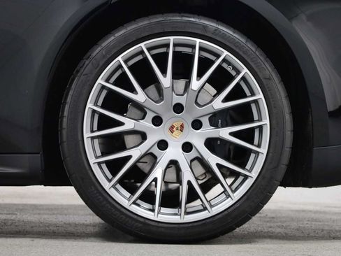 Certified 2026 Porsche Panamera RWD image 39
