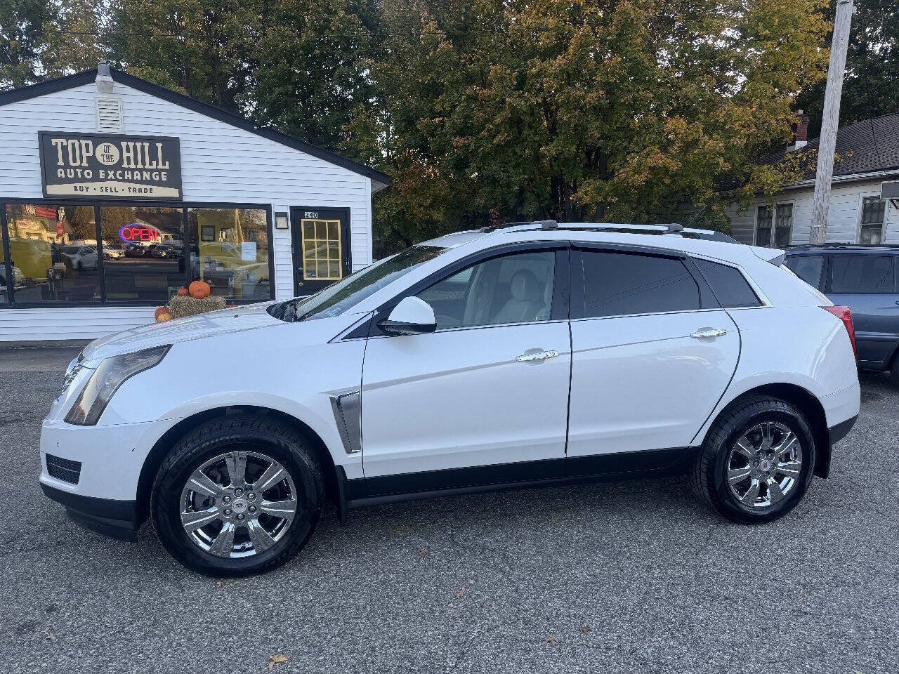 Used 2015 Cadillac SRX Luxury w/ Driver Awareness Package FWD image 1