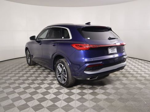 Used 2025 Audi Q5 Premium w/ Premium Plus AWD/4WD image 7