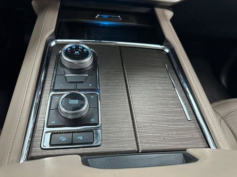 Used 2023 Ford Expedition Max Limited image 63