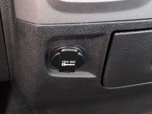 Used 2014 RAM 1500 Express image 23