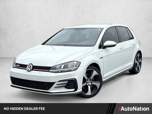 Used 2018 Volkswagen Golf 4-Door FWD image 1