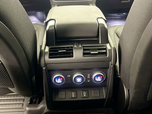 New 2026 Land Rover Defender 130 V8 AWD/4WD image 25