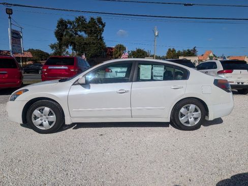 Used 2007 Nissan Altima 2.5 S w/ Convenience Pkg image 8