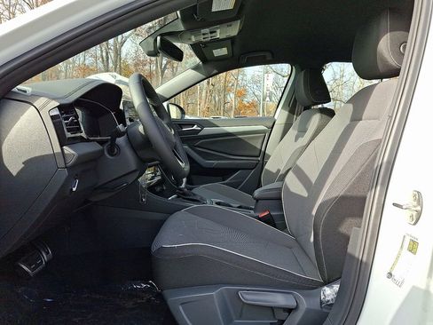 New 2026 Volkswagen Jetta Sport FWD image 9
