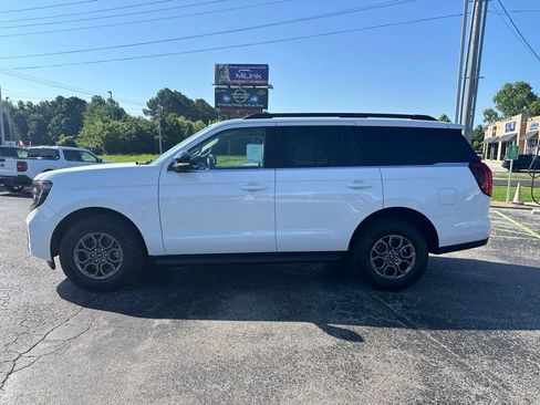 New 2026 Ford Expedition Active RWD image 6