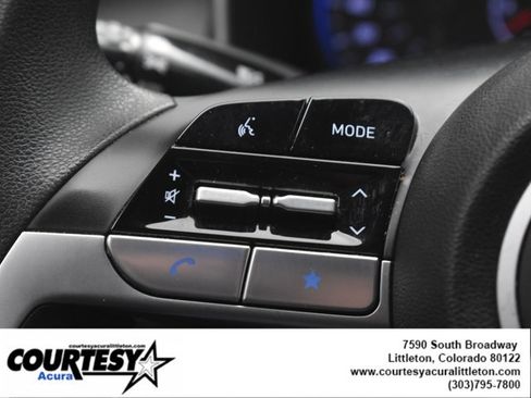 Used 2024 Hyundai Santa Cruz SEL AWD/4WD image 10