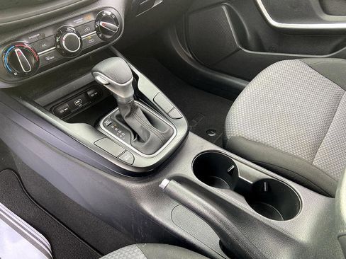 Used 2021 Kia Soul LX image 14