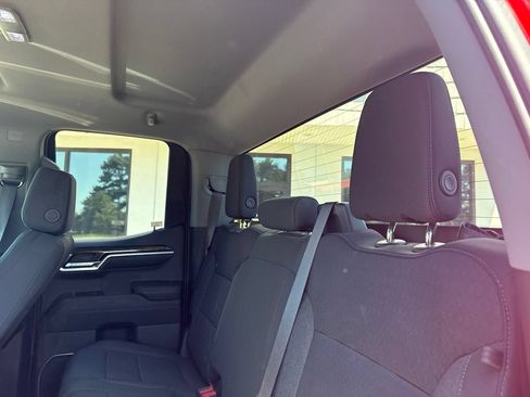 Used 2023 GMC Sierra 1500 Elevation AWD/4WD image 6