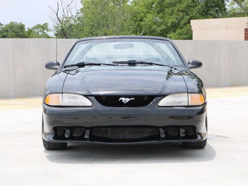 Used 1997 Ford Mustang GT RWD image 10