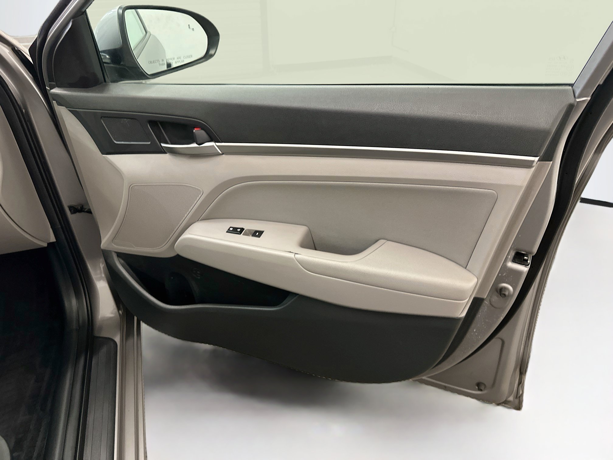 Used 2020 Hyundai Elantra Value Edition FWD image 33