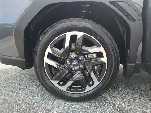 Certified 2025 Subaru Forester Premium w/ Protection Package (1PH) image 34