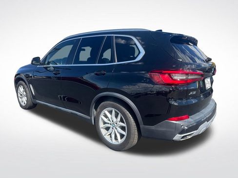 Used 2019 BMW X5 xDrive40i w/ Convenience Package AWD/4WD image 3