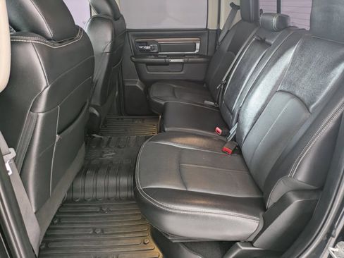 Used 2018 RAM 1500 Laramie w/ Convenience Group image 18