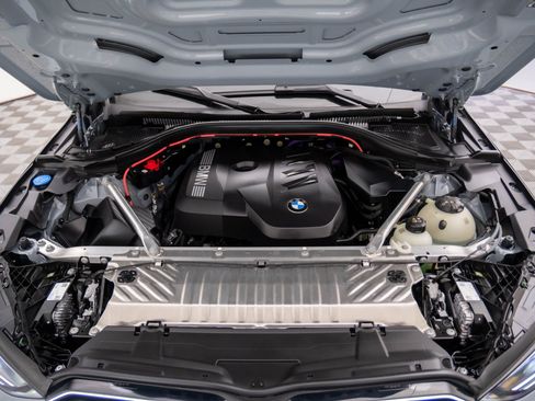 Certified 2025 BMW X3 xDrive30i w/ Premium Package image 31
