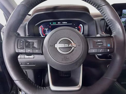 Used 2022 Nissan Rogue Platinum AWD/4WD image 13