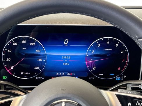 Certified 2025 Mercedes-Benz GLC 300 image 12