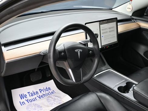 Used 2023 Tesla Model 3 Standard Range RWD image 18