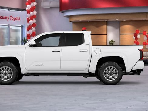 New 2025 Toyota Tacoma SR5 image 4