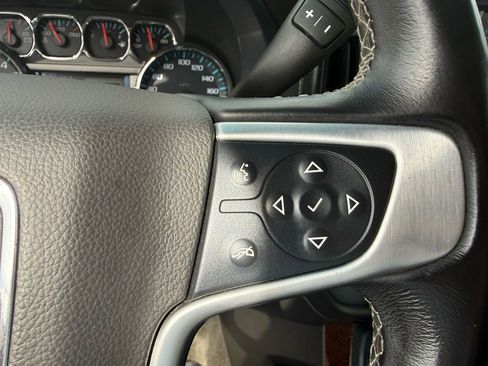 Used 2018 GMC Sierra 1500 SLE image 19