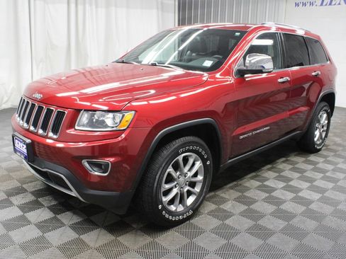 Used 2015 Jeep Grand Cherokee Limited w/ Trailer Tow Group IV AWD/4WD image 9