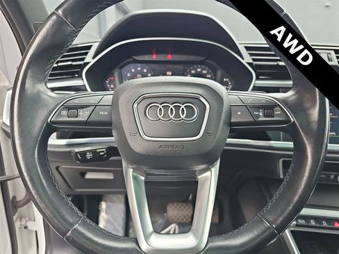 Used 2021 Audi Q3 2.0T Premium Plus w/ Premium Plus Package image 38