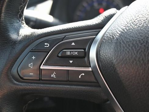 Used 2018 INFINITI Q60 3.0t Luxe image 35