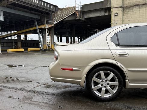 Used 2003 Nissan Maxima SE FWD image 22
