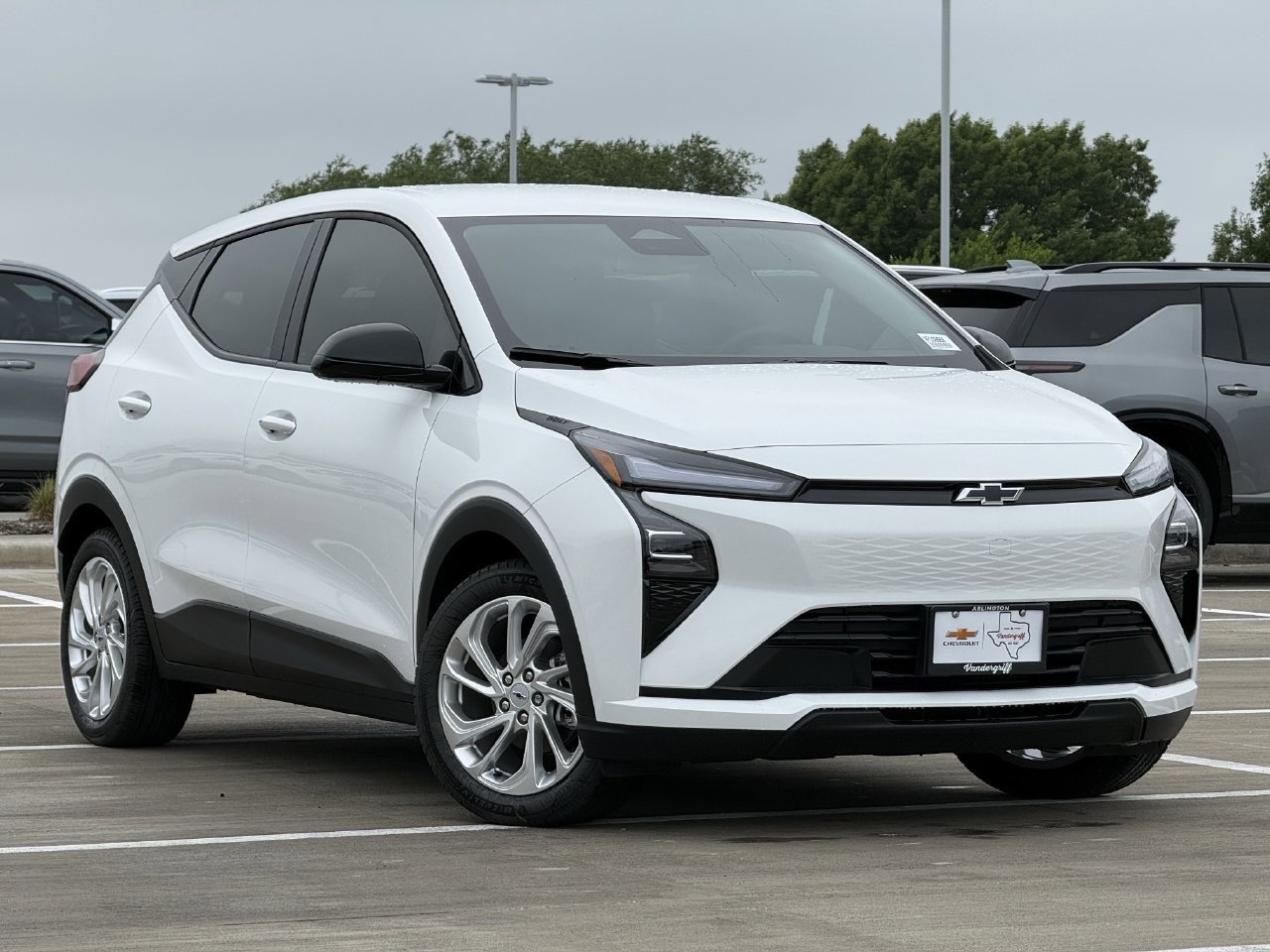 New 2027 Chevrolet Bolt LT w/ Comfort Package FWD image 2