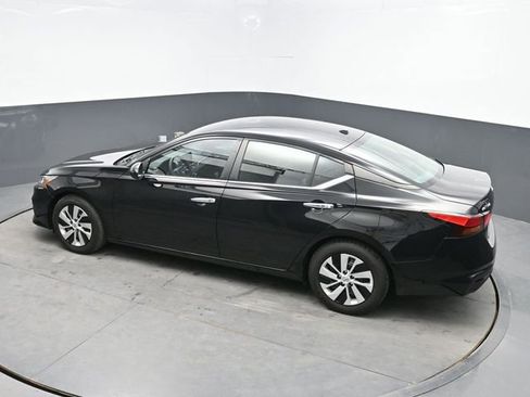 Used 2020 Nissan Altima 2.5 S FWD image 24