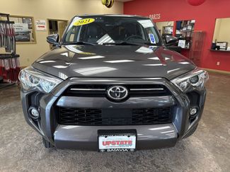 Used 2021 Toyota 4Runner SR5 Premium w/ Moonroof Package video 2
