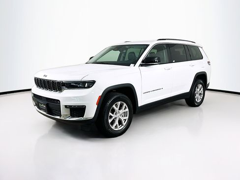 Used 2022 Jeep Grand Cherokee L Limited image 3