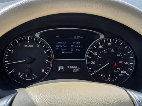 Used 2015 Nissan Altima 2.5 S w/ Sport Value Package FWD image 7