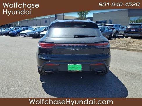 Used 2025 Porsche Macan AWD/4WD image 4